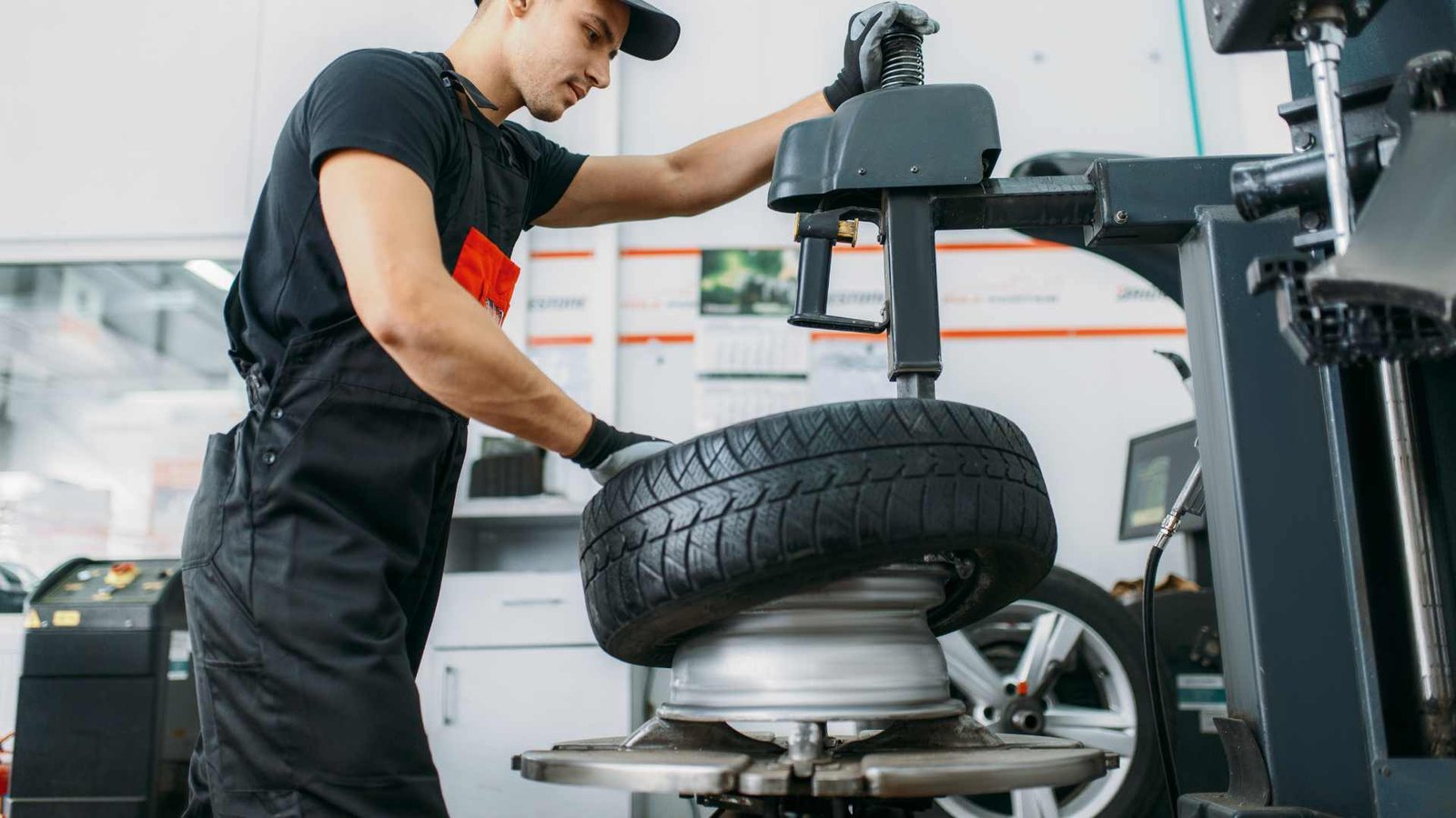 Why Choosing Local Tire Services for Your Fleet Makes Sense